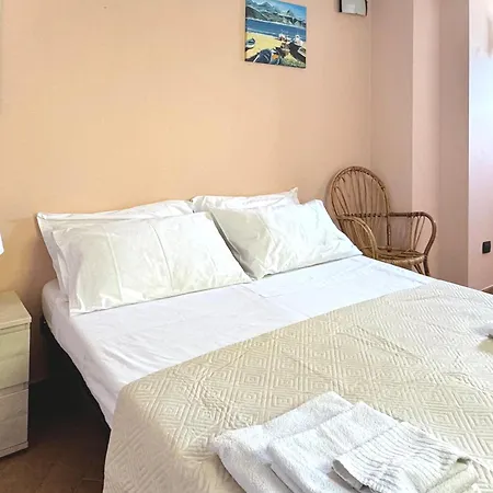Maremare Apartments Giardini-Naxos Kamer foto