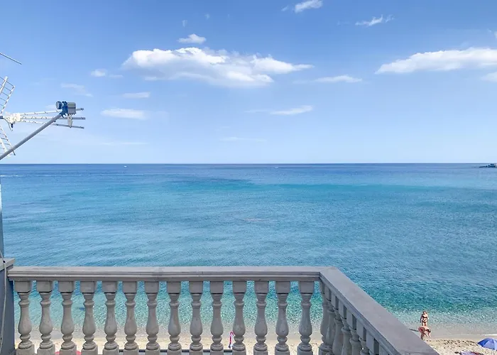 Maremare Apartments