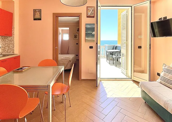 Maremare Apartments